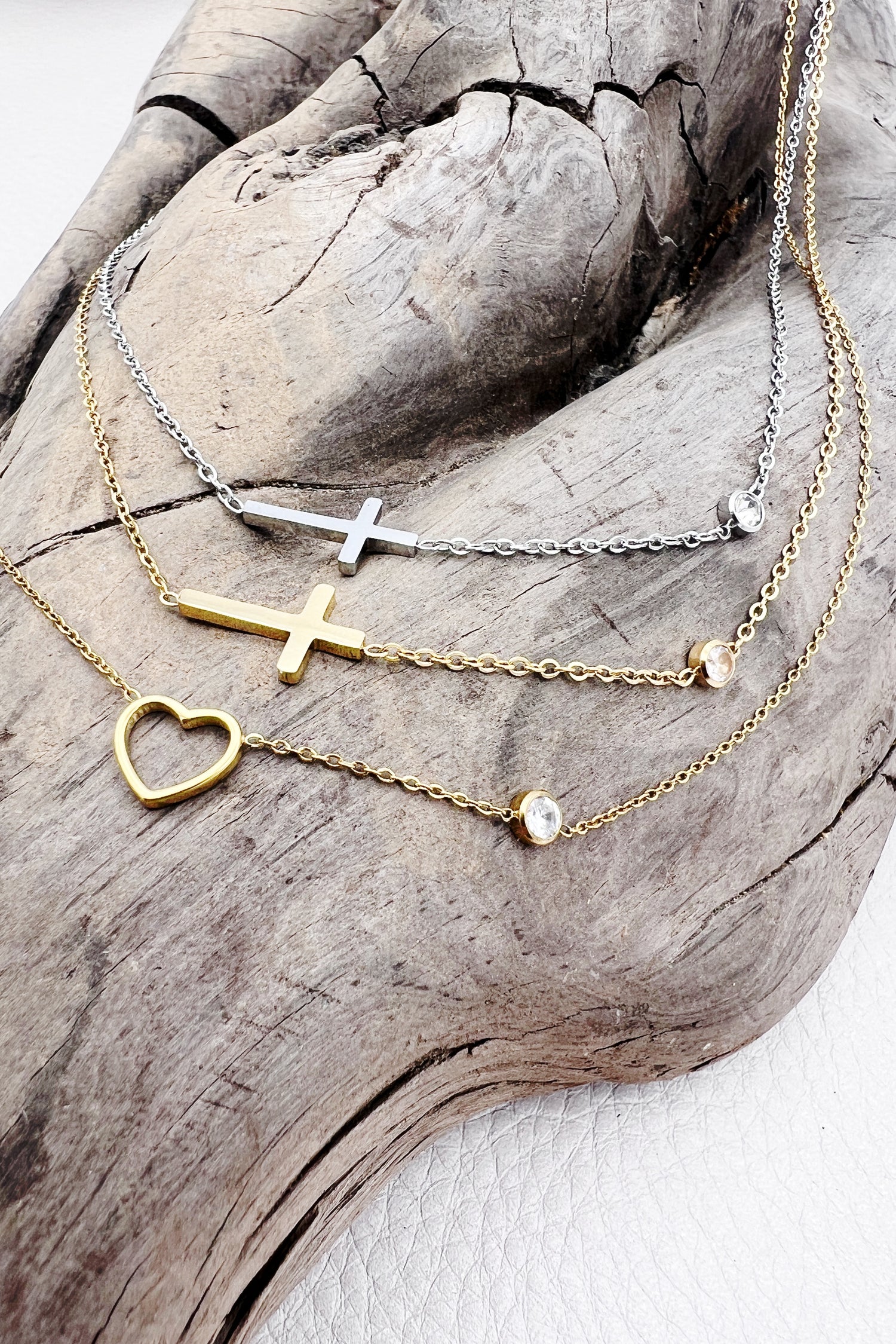 heart or cross dainty stainless steel necklace in gold or silver with cz diamond